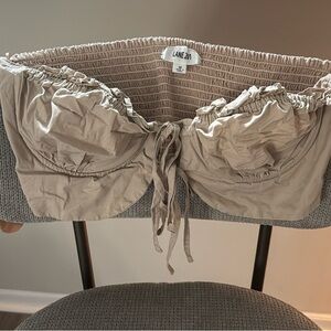 Crop top blouse with sleeves